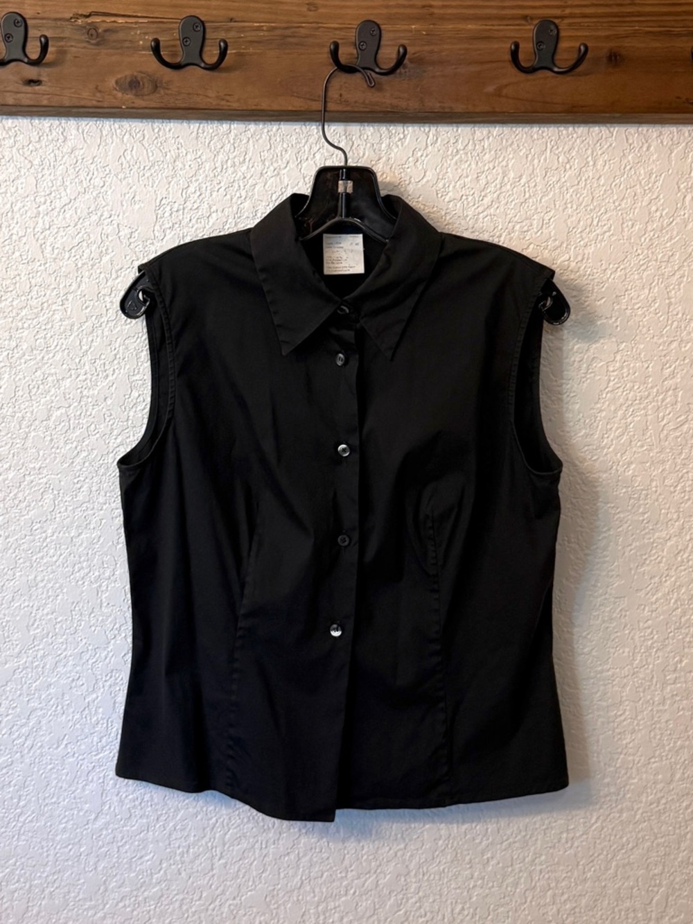 Piazza Sempione Black Sleeveless Button-Down Shirt